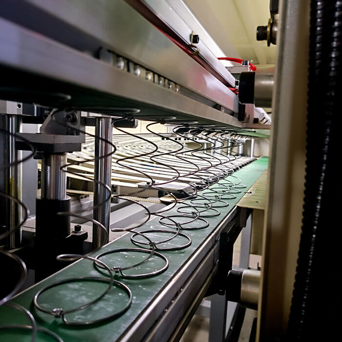 ১.৩-১.৬ মিমি তারের ব্যাসযুক্ত ম্যাট্রেস লাইন, বোনেল স্প্রিং এবং ৪-৭ পাকের কনভোলিউশন সহ